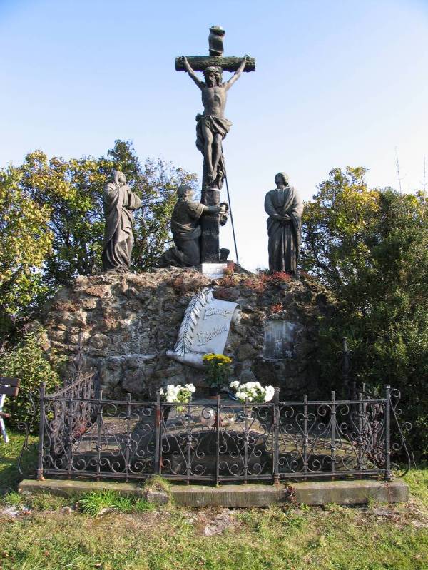 Hrobka rodiny Haberland s Kalvárií
