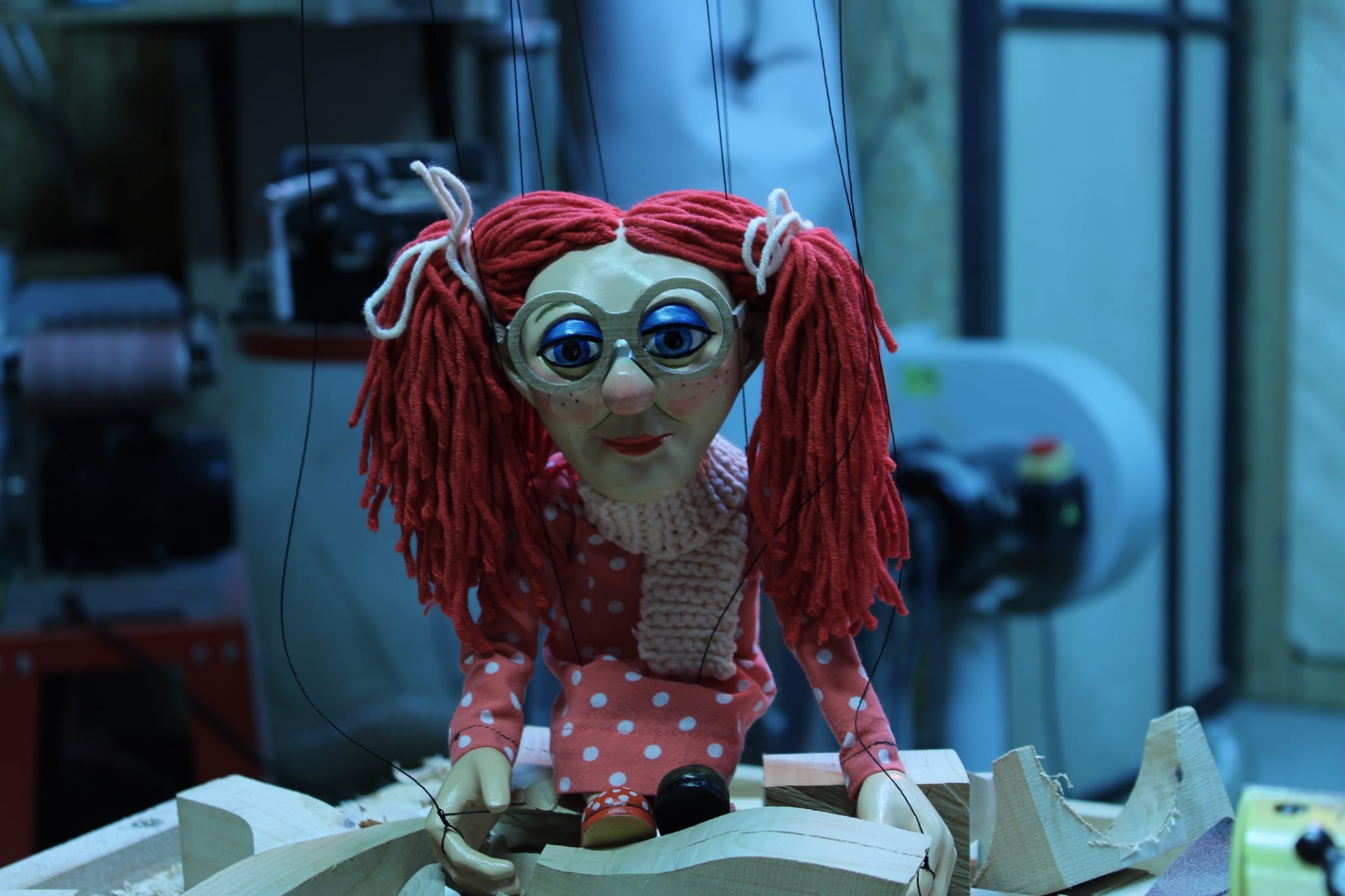 Miss Take - Paní Chyba (Foto: Matouš Konečný; Loutka: Jan Hanák)